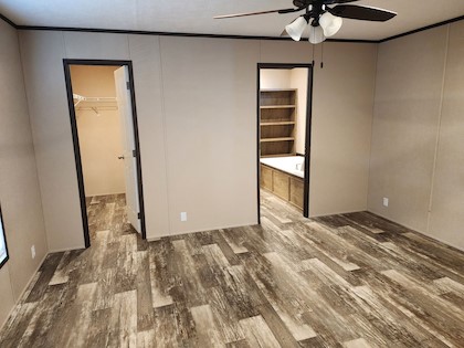 13-3Beds-2Baths-1216sqft-76-x-16