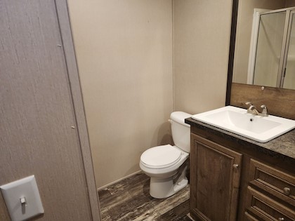 3-3Beds-2Baths-1216sqft-76-x-16