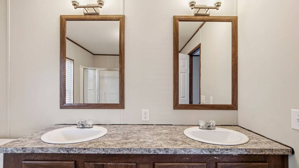 6-3Bedrooms-2Baths-1216sqft-76-x-16-Windzone-2-Land-and-Home-1024×576