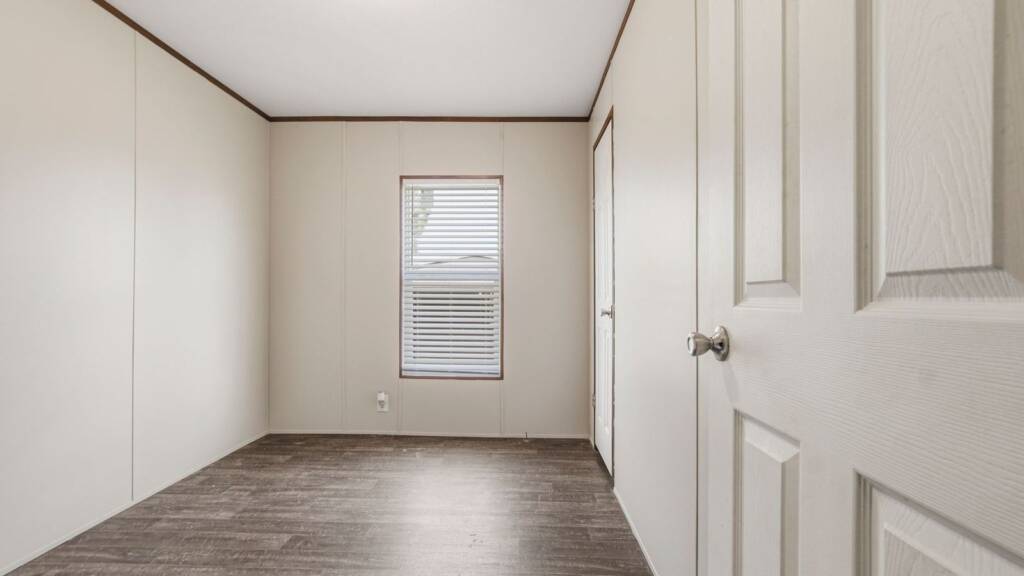 8-3Bedrooms-2Baths-1216sqft-76-x-16-Windzone-2-Land-and-Home-1024×576