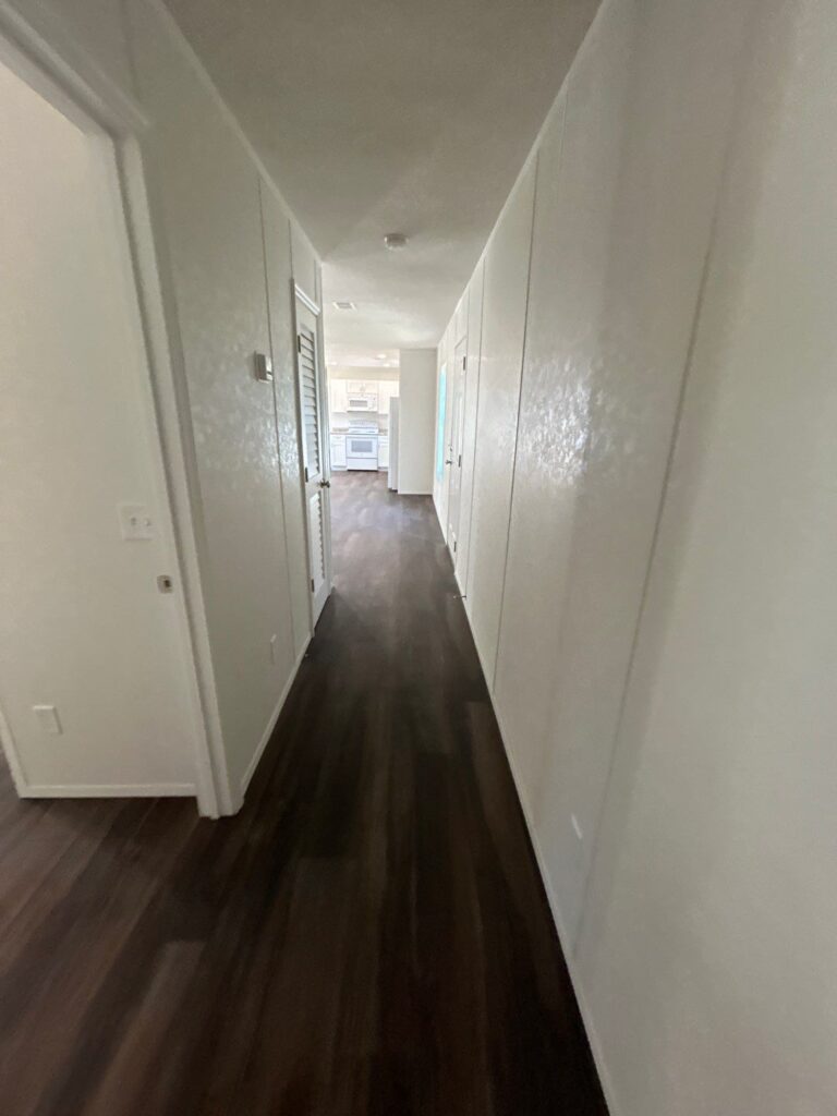 Interior4-1